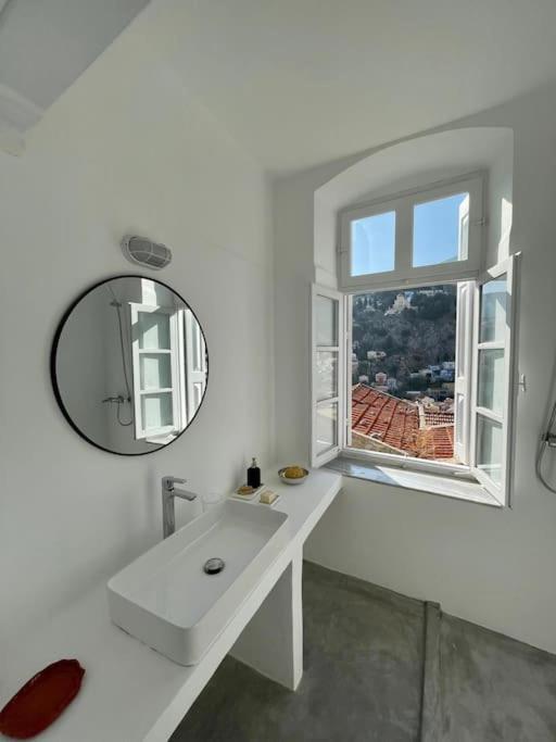 Maison Avec Terrasses Et Vues 锡米 外观 照片